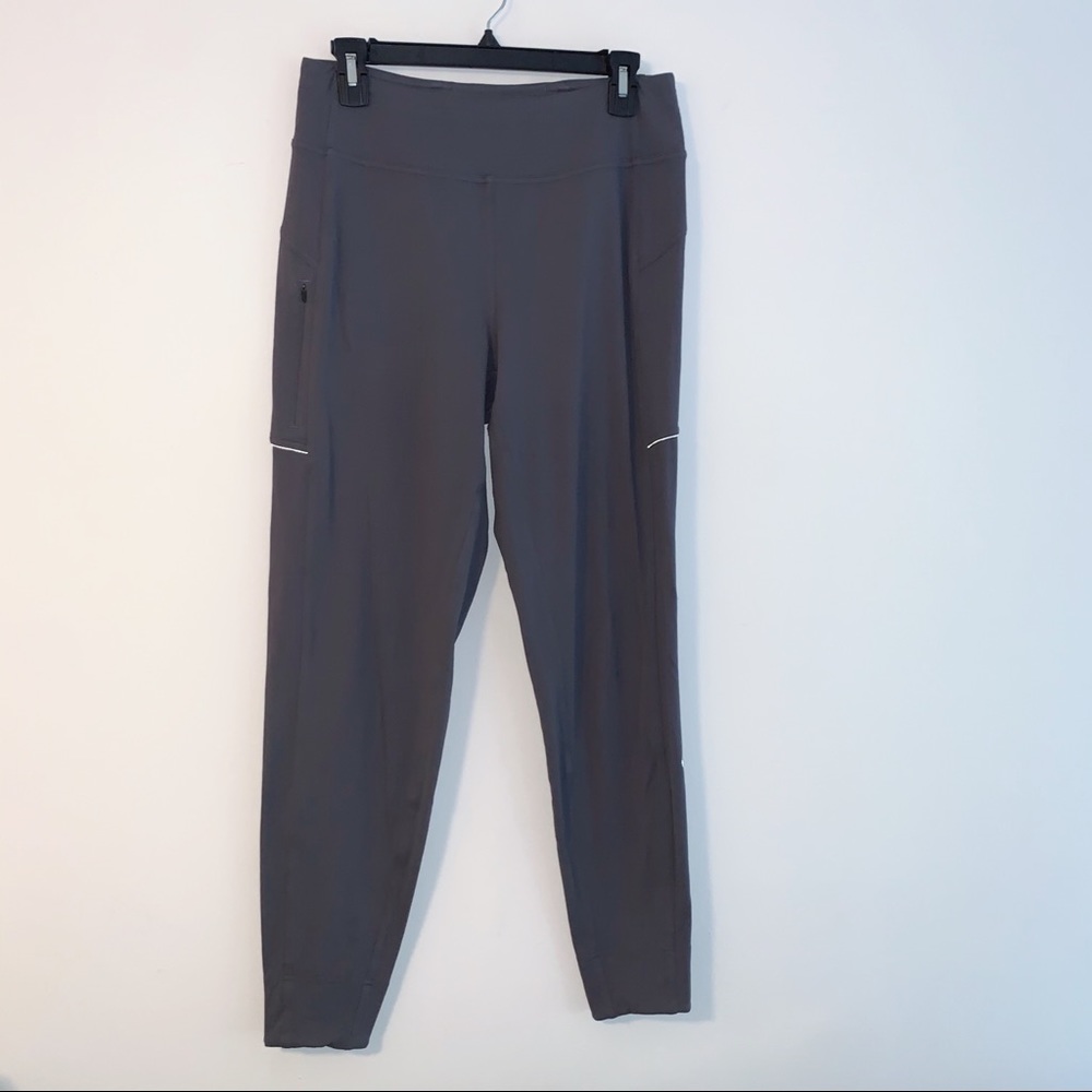 Lululemon grey joggers with zipper pocket